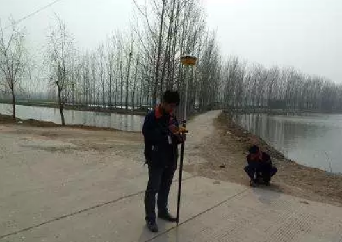 RTK道路測量現場 RTK道路測量現場